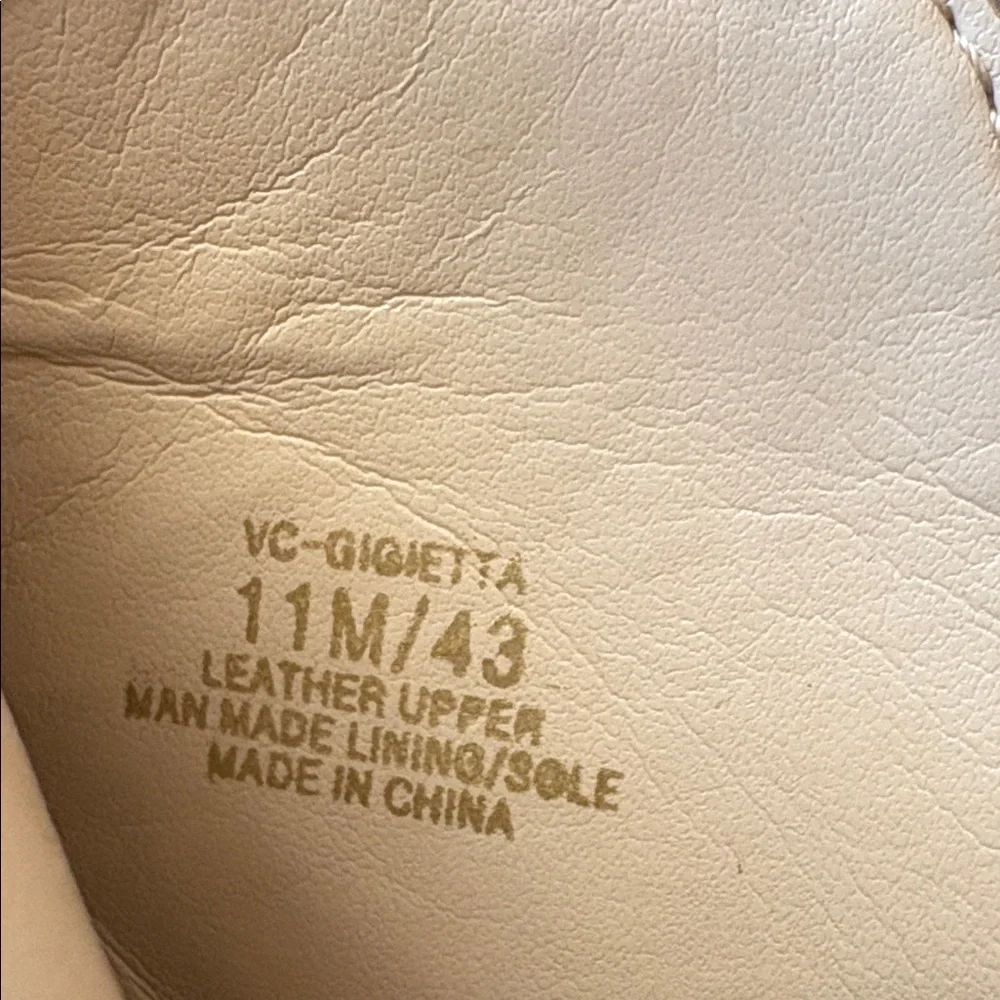 Vince Camuto brand new